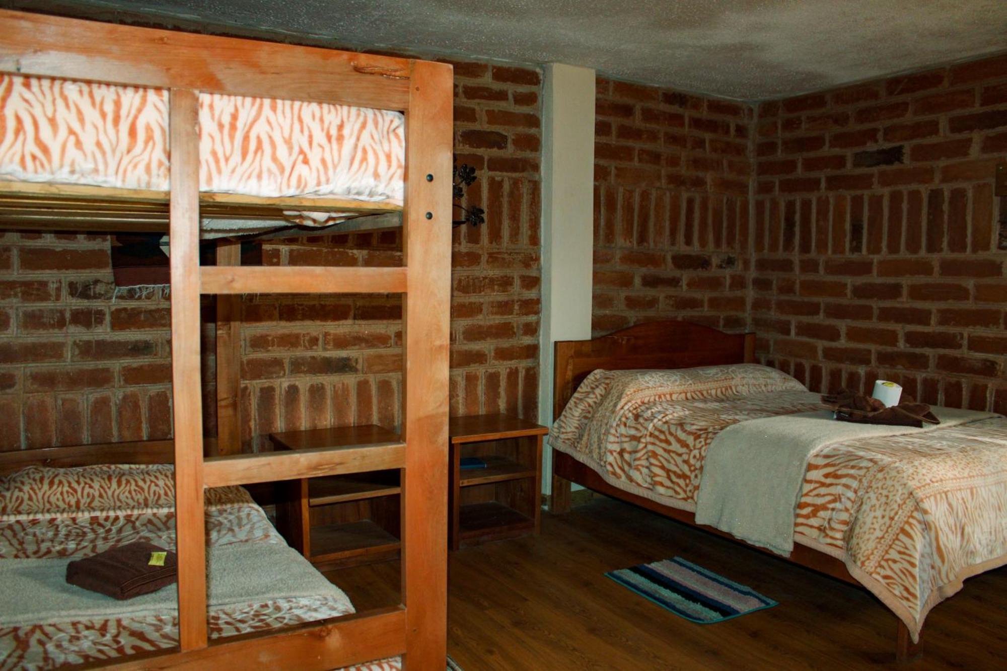 Hostal Cloud Forest Chugchilan Ngoại thất bức ảnh