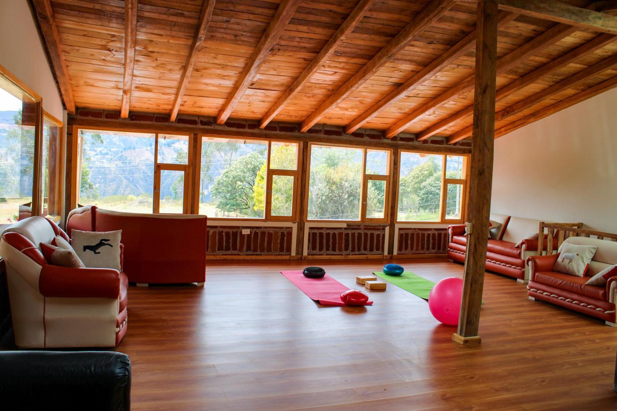 Hostal Cloud Forest Chugchilan Ngoại thất bức ảnh